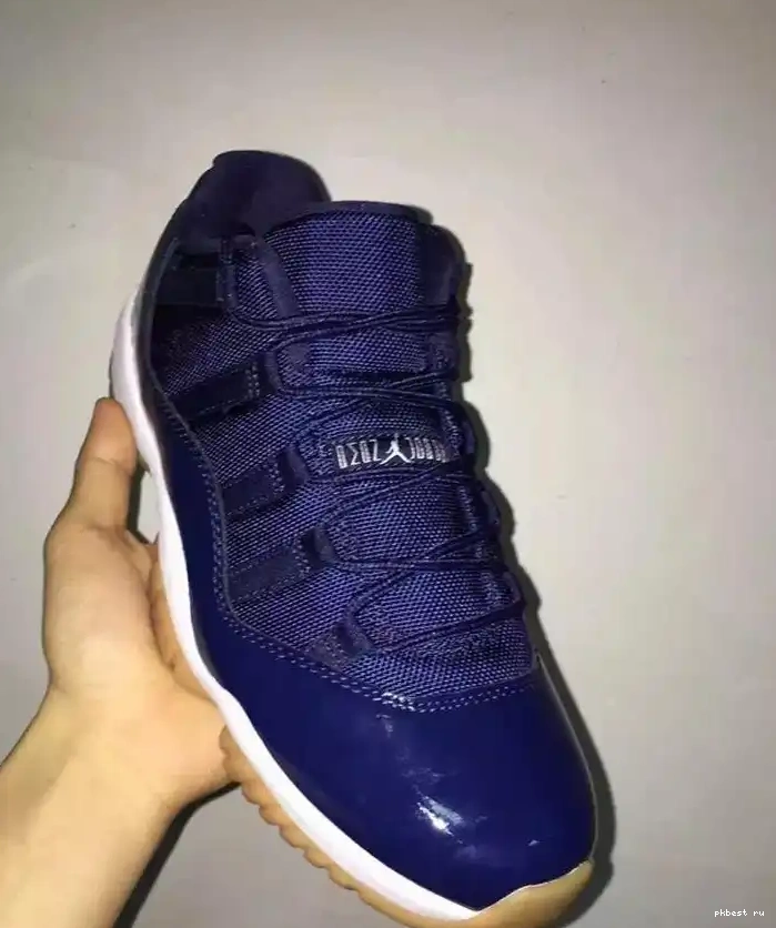 Authentic Air Navy Gum Jordan Low 11 0519